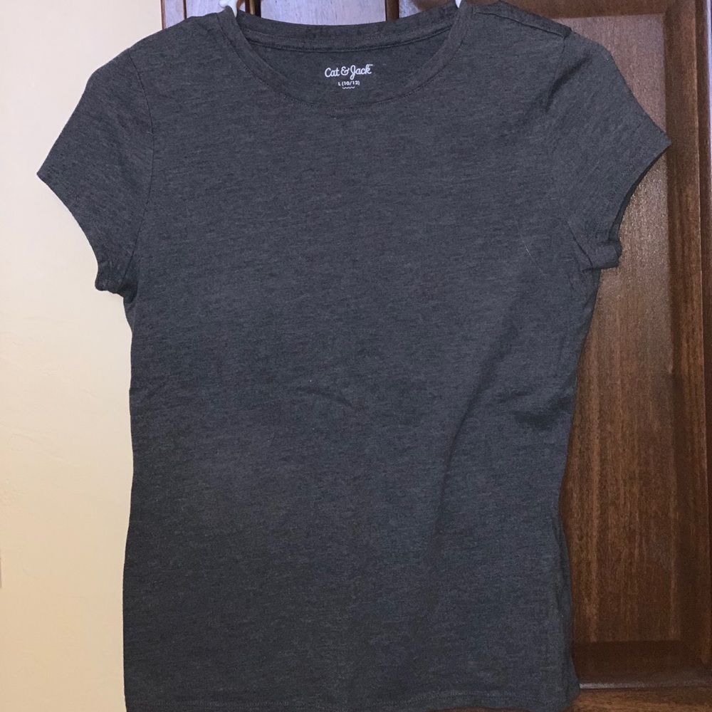 Cat and Jack girls tee